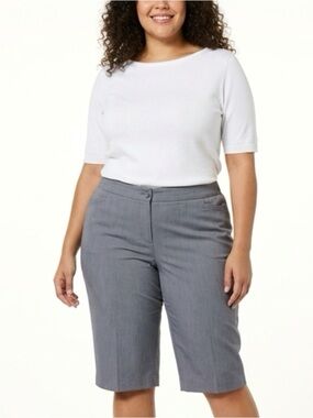 ROZ & ALI Blue Bermuda Stretch Shorts Women Size 16